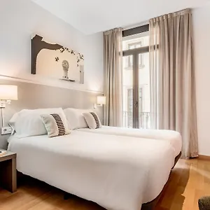 https://mh-apartments-opera-rambla.topbarcelonahotels.com